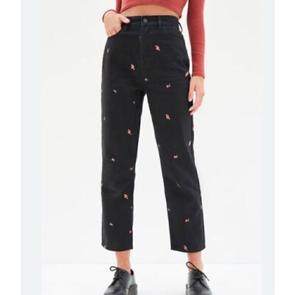 Nwt PacSun Rose Embroidered Black High Waisted Straight Leg Jeans 23 - Picture 2 of 7